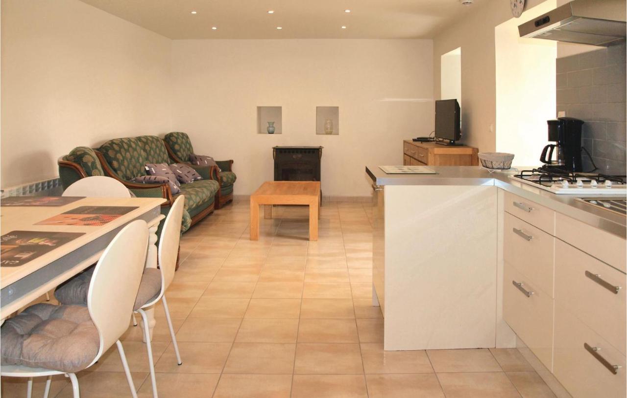 2 Bedroom Awesome Home In Mantallot Dış mekan fotoğraf